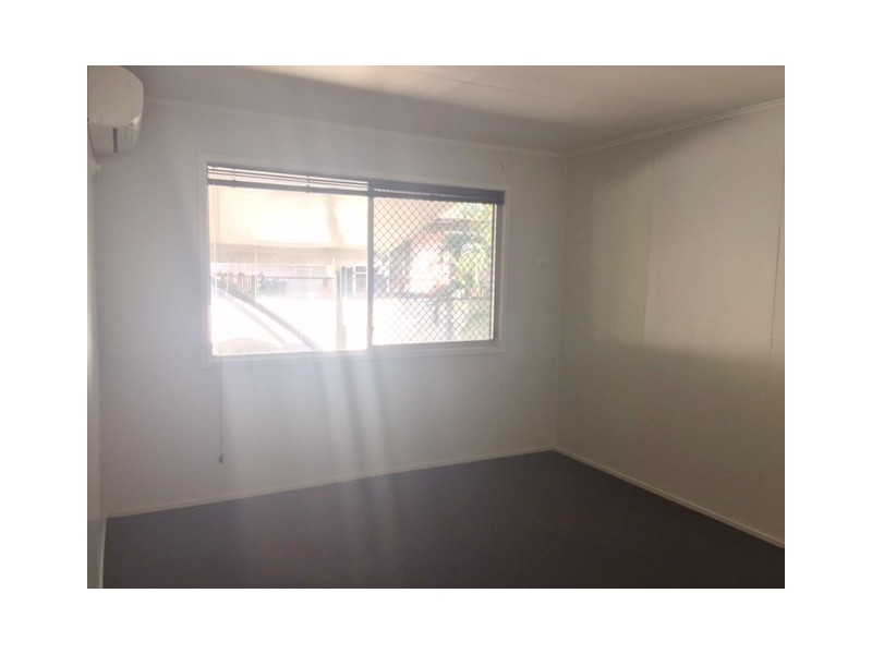 13 Wallace, Dysart QLD 4745