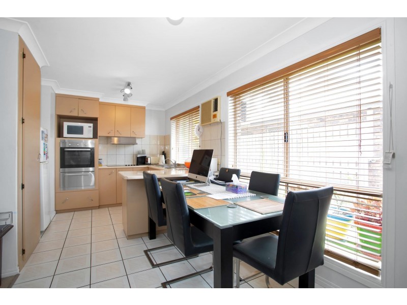 2/185 bedford Road, Andergrove QLD 4740