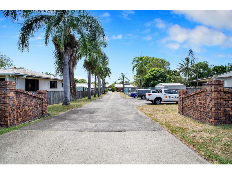 2/185 bedford Road, Andergrove QLD 4740