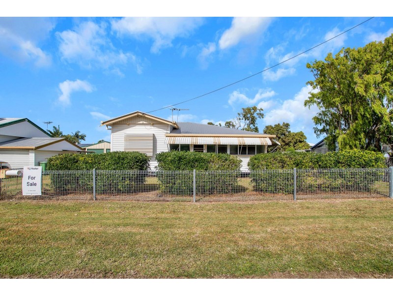 8 Ernest Street, North Mackay QLD 4740