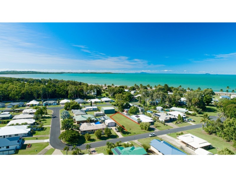 9 Rankin Court, Armstrong Beach QLD 4737
