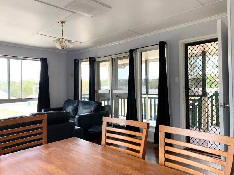 3/4 Suttor Street, Nebo QLD 4742