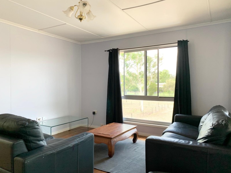 3/4 Suttor Street, Nebo QLD 4742