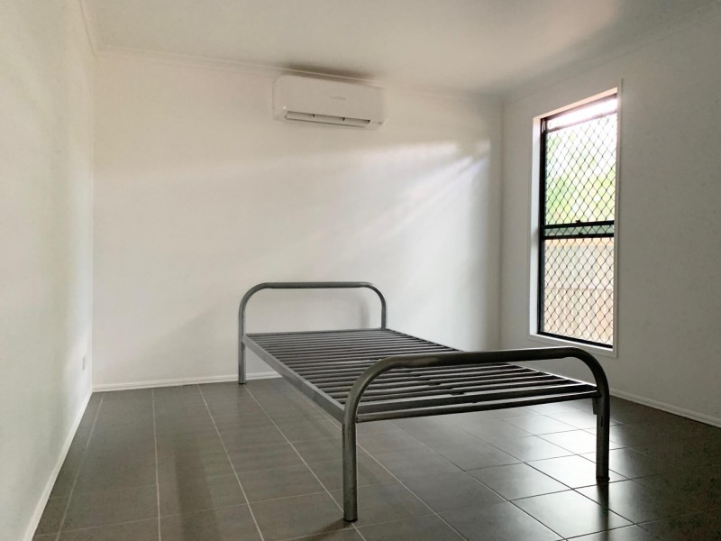 3/4 Suttor Street, Nebo QLD 4742