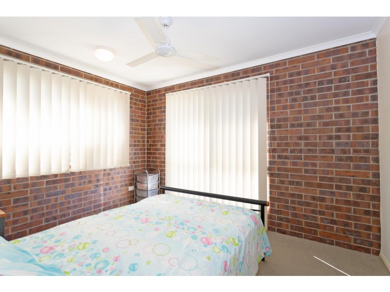 79 Bradman Drive, Glenella QLD 4740