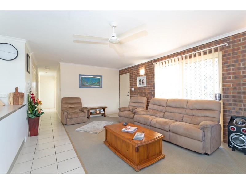 79 Bradman Drive, Glenella QLD 4740