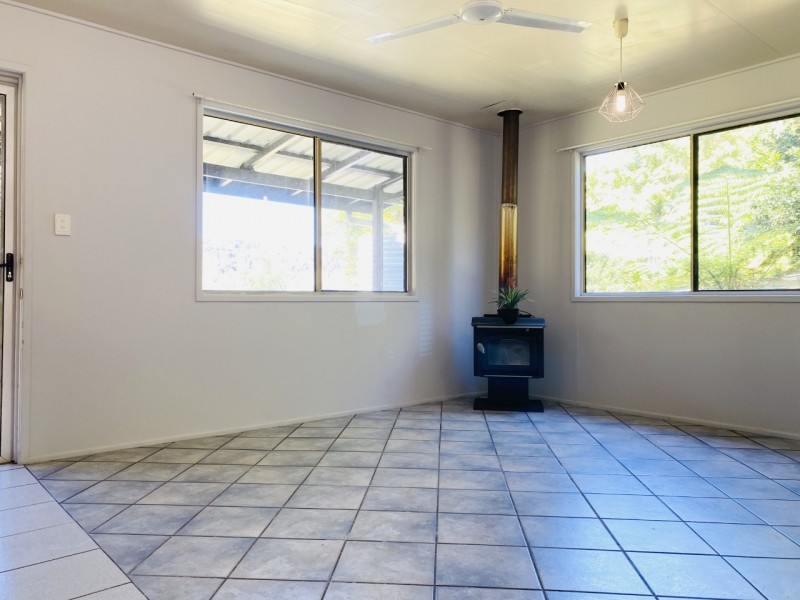 437 East Funnel Creek Road, Sarina Range QLD 4737