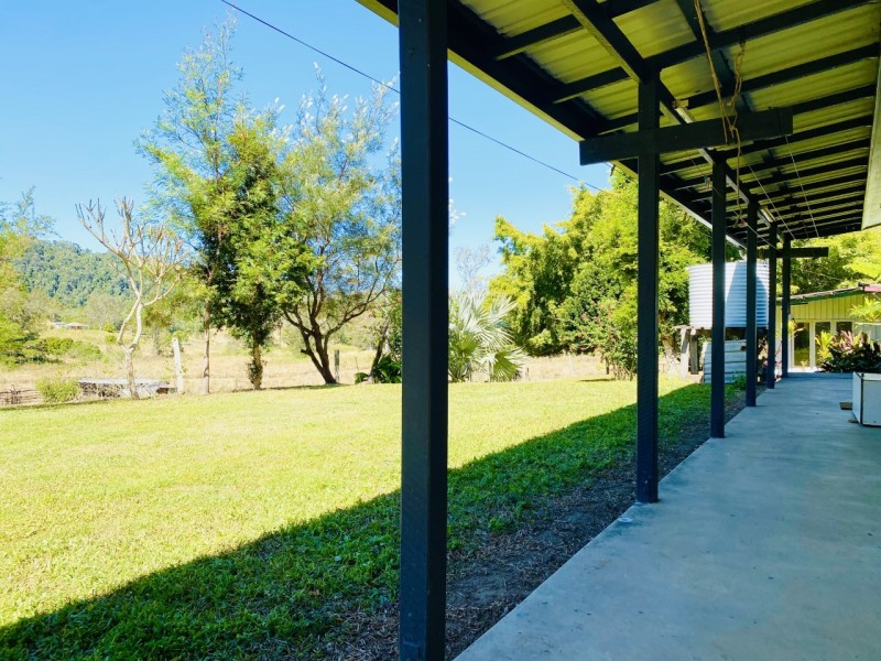 437 East Funnel Creek Road, Sarina Range QLD 4737