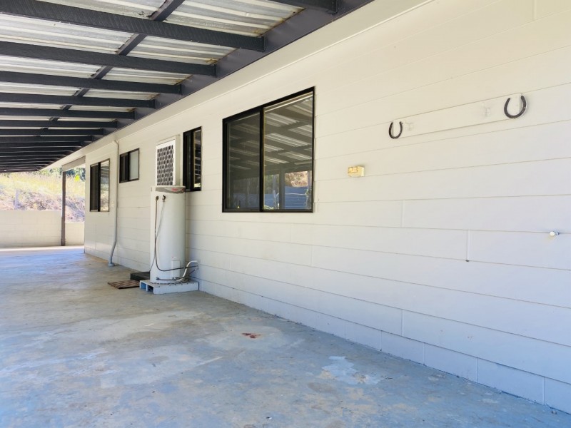 437 East Funnel Creek Road, Sarina Range QLD 4737