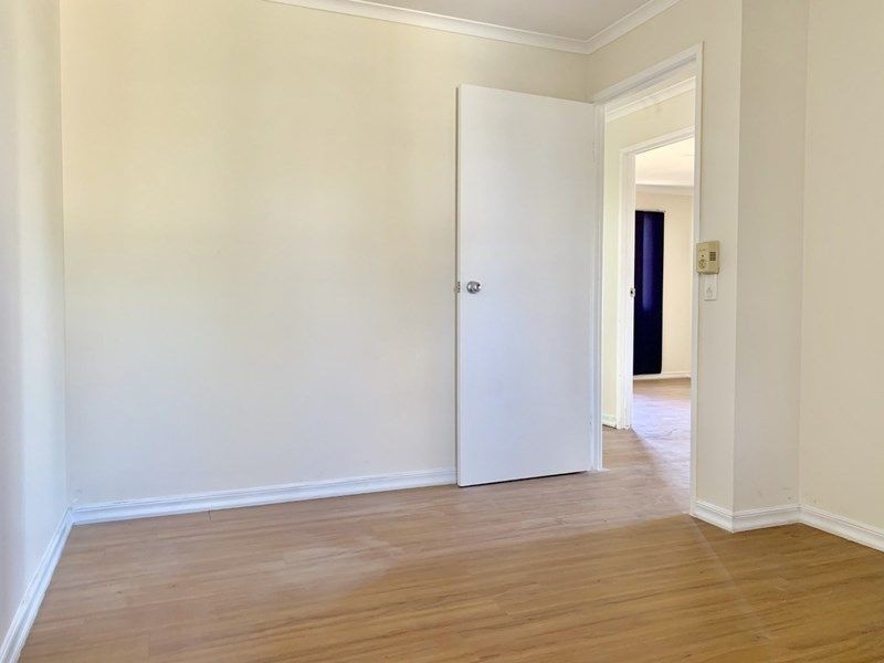 25 Yeates Street, Moranbah QLD 4744