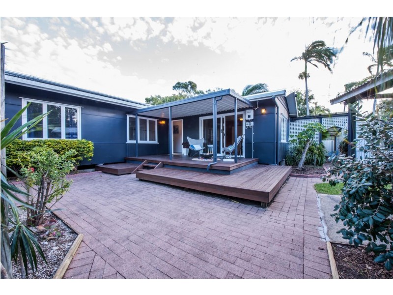12 Pheasant Street, Slade Point QLD 4740