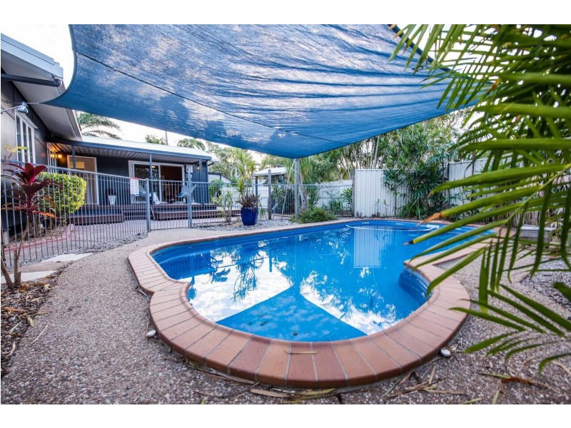 12 Pheasant Street, Slade Point QLD 4740