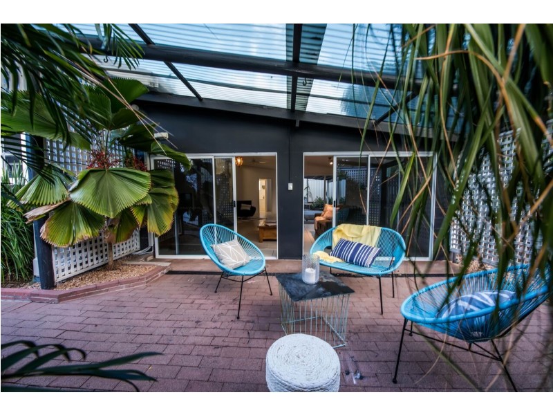 12 Pheasant Street, Slade Point QLD 4740