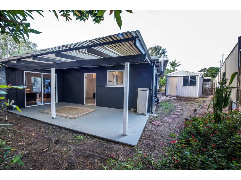 12 Pheasant Street, Slade Point QLD 4740