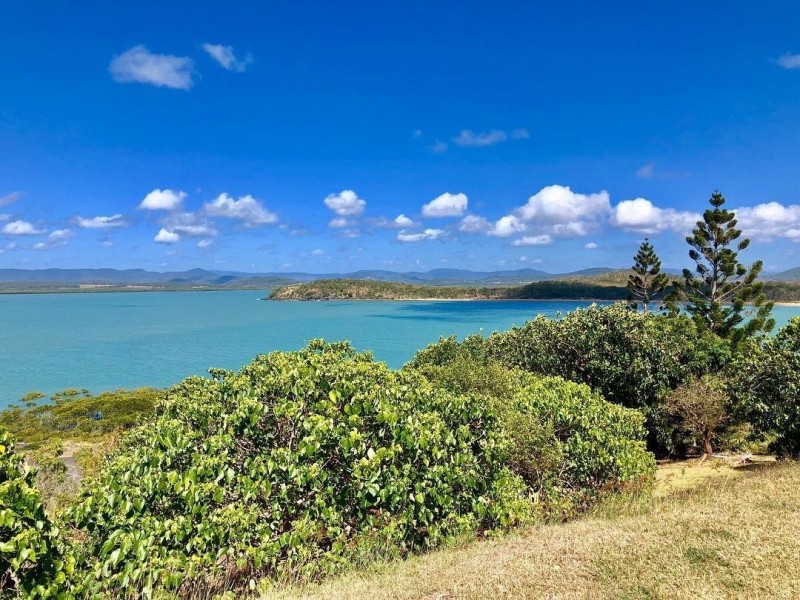 18 Atherton Street, Sarina QLD 4737