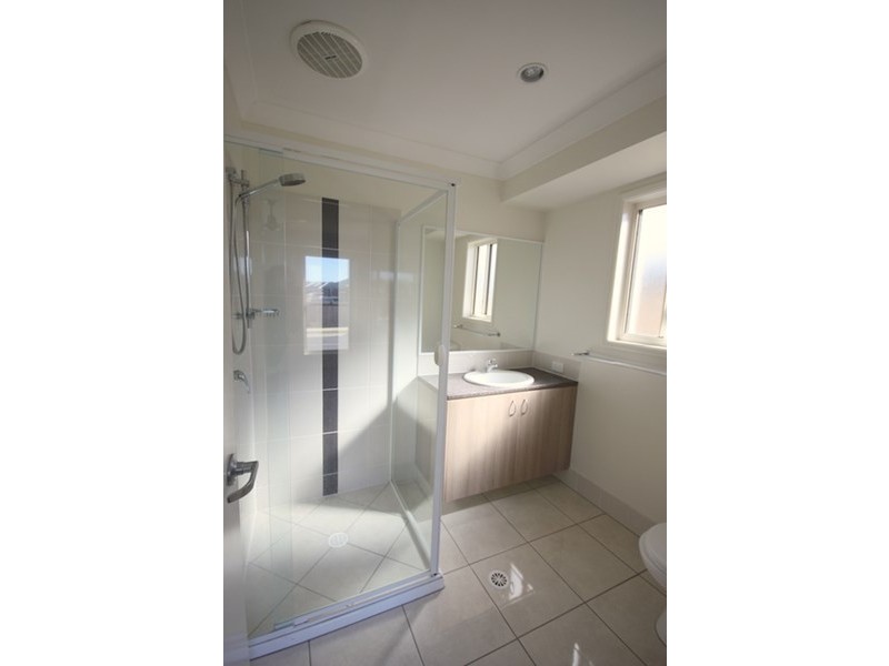 40 Newport Parade, Blacks Beach QLD 4740