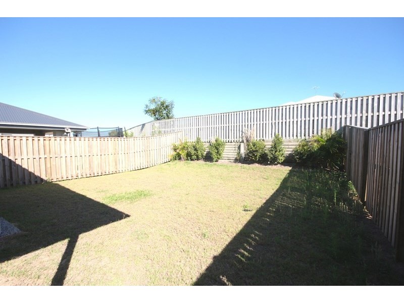 40 Newport Parade, Blacks Beach QLD 4740