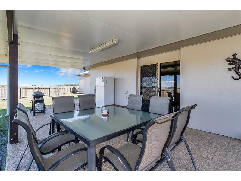 26 Cinnamon Drive, Glenella QLD 4740