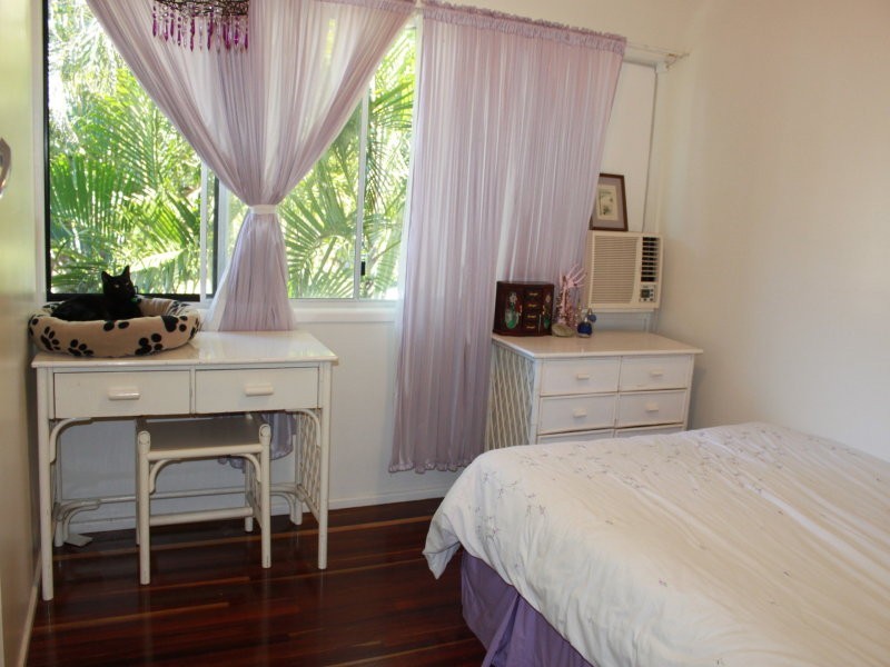 10 Brolga Street, Slade Point QLD 4740