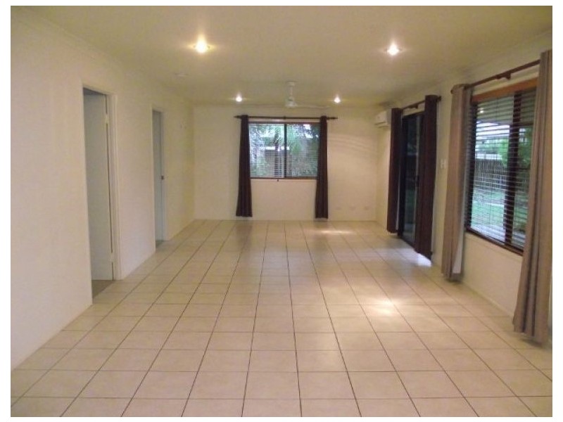 26 Savannah Drive, Moranbah QLD 4744