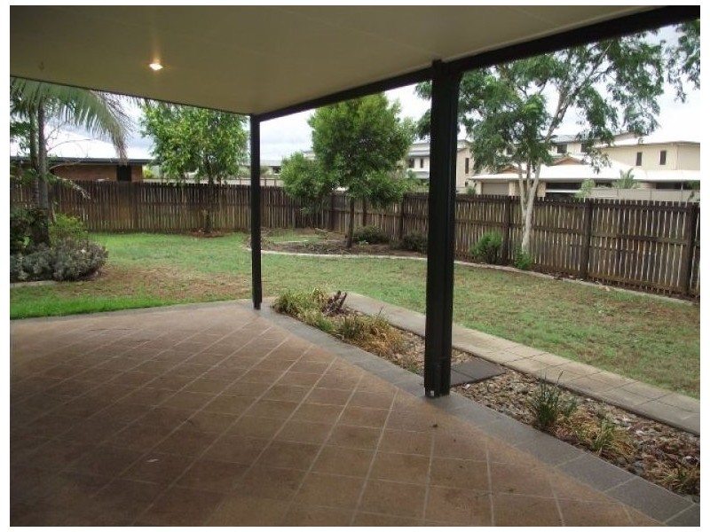 26 Savannah Drive, Moranbah QLD 4744