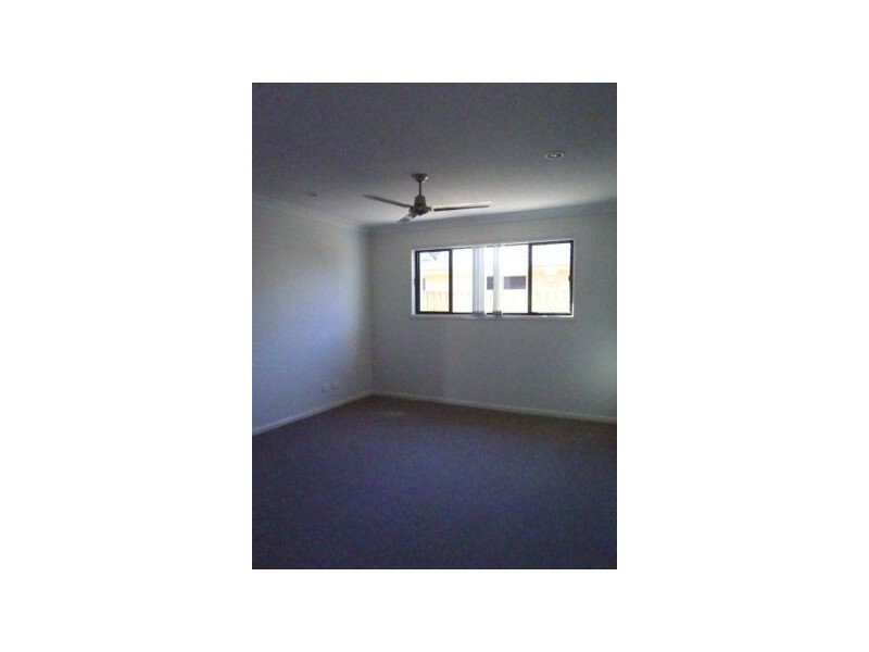 66 Newport Parade, Blacks Beach QLD 4740