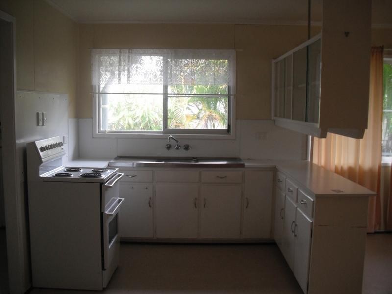 9 Adair Court, Dysart QLD 4745