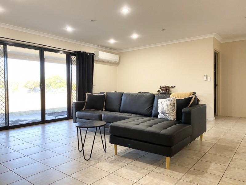 44 Mary Street, Nebo QLD 4742