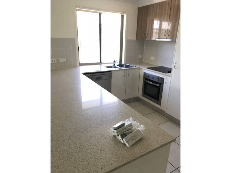 40 Scarborough Cct, Blacks Beach QLD 4740