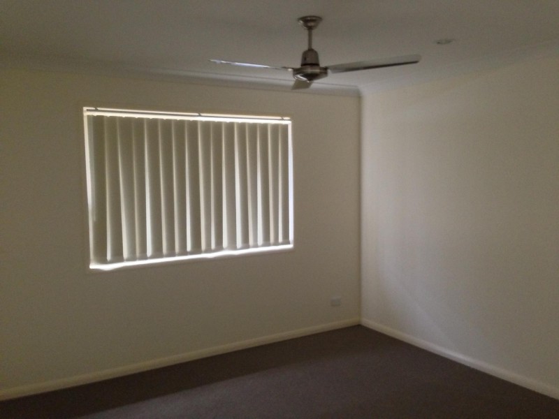 40 Scarborough Cct, Blacks Beach QLD 4740