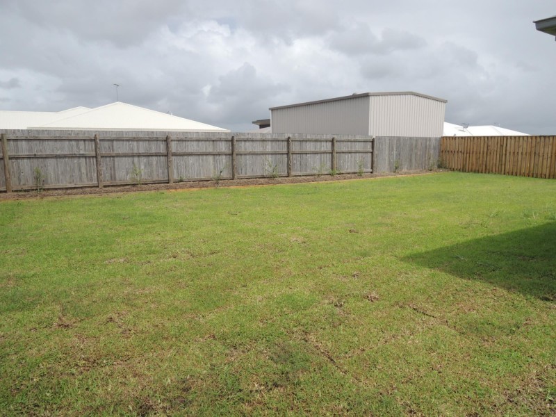 45 Galleon Circuit, Shoal Point QLD 4750
