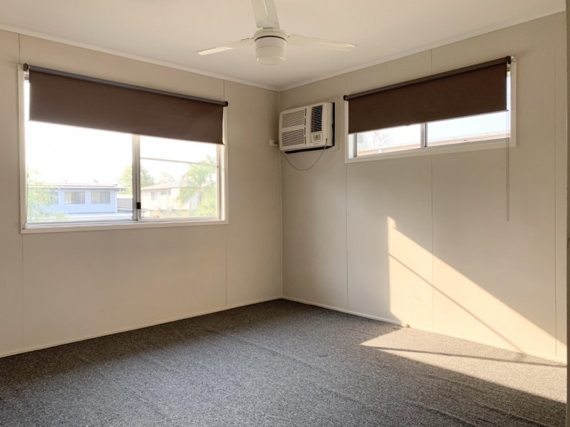 19 Brock Crescent, Dysart QLD 4745