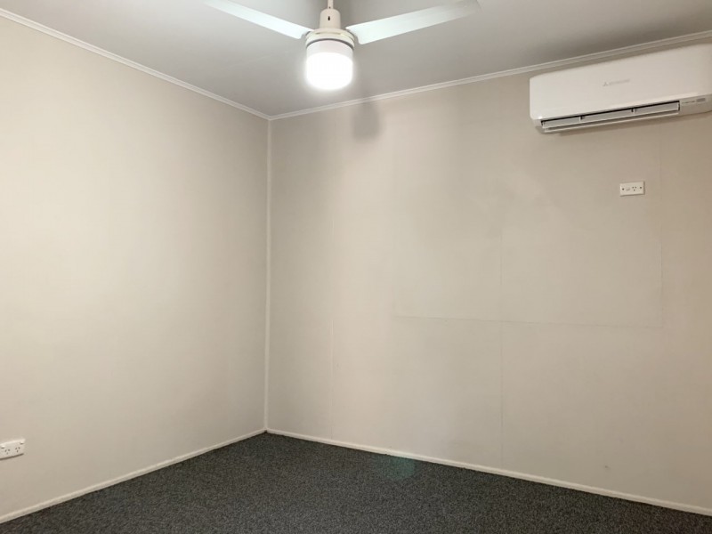 19 Brock Crescent, Dysart QLD 4745