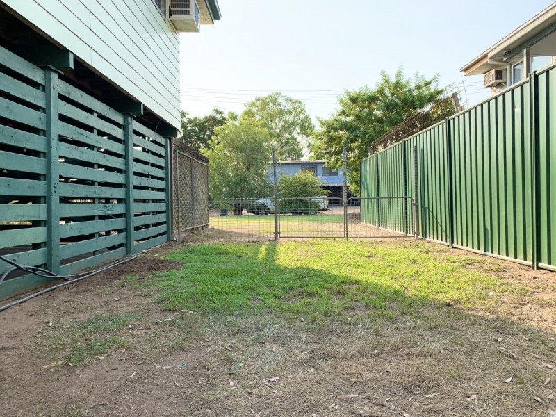 19 Brock Crescent, Dysart QLD 4745