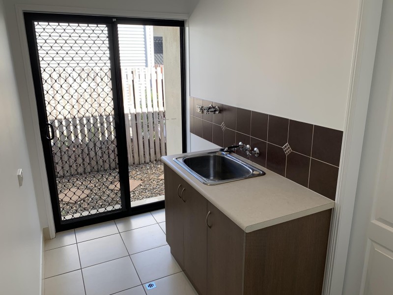 5 Helvellyn Street, Eimeo QLD 4740