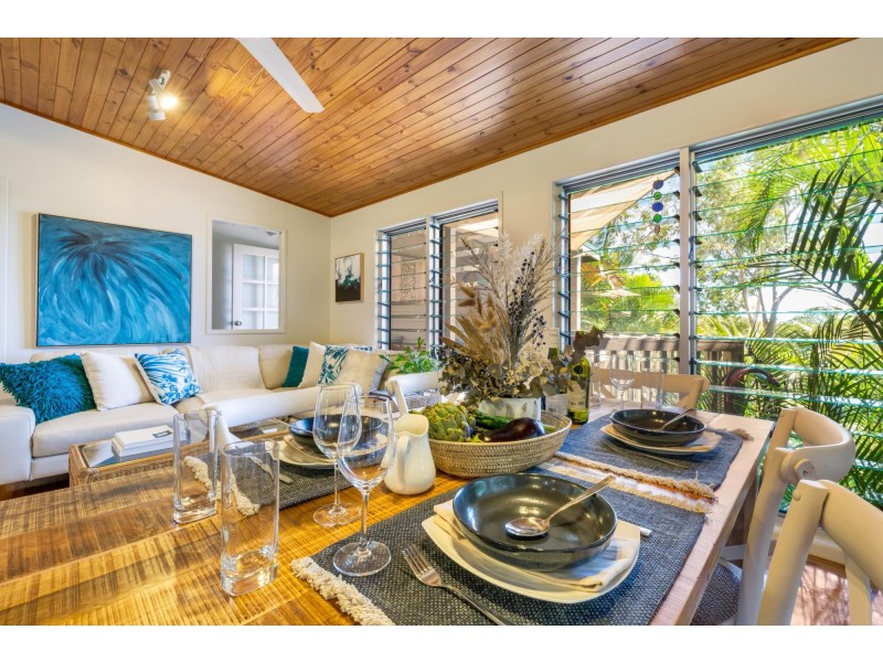 10 Mowlam Street, Eimeo QLD 4740