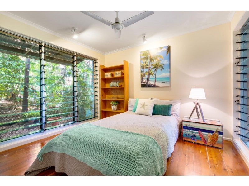 10 Mowlam Street, Eimeo QLD 4740