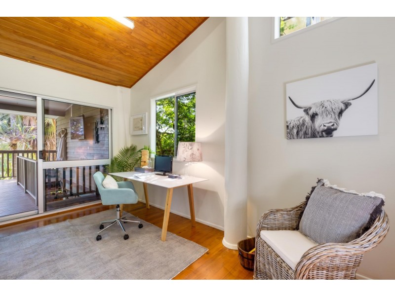 10 Mowlam Street, Eimeo QLD 4740