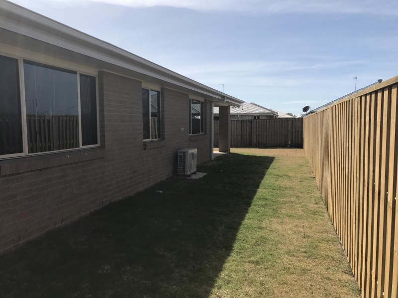 10 Tiller street, Bucasia QLD 4750