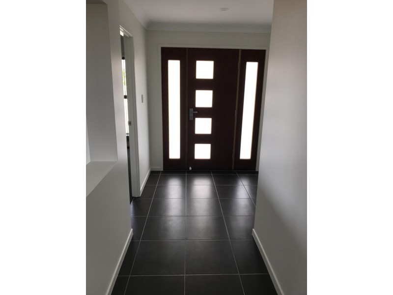 10 Tiller street, Bucasia QLD 4750