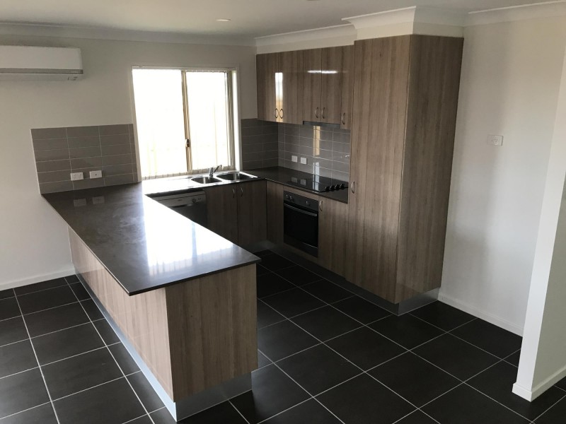 10 Tiller street, Bucasia QLD 4750