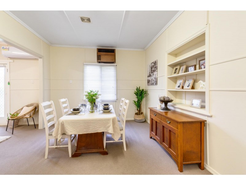 17 Robin Street, Slade Point QLD 4740