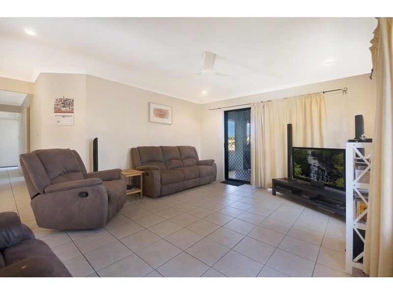 3a Helvellyn Street, Eimeo QLD 4740