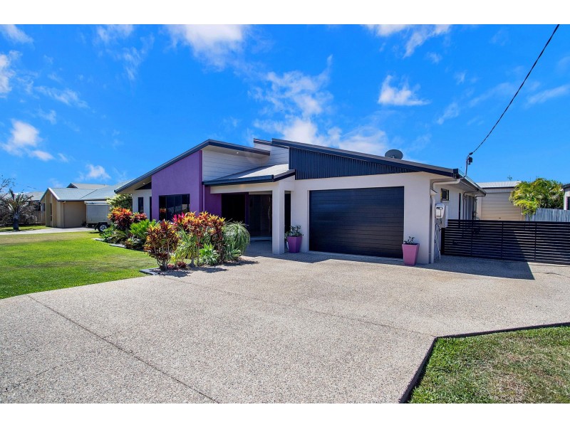 18 Brooksfield Drive, Sarina Beach QLD 4737