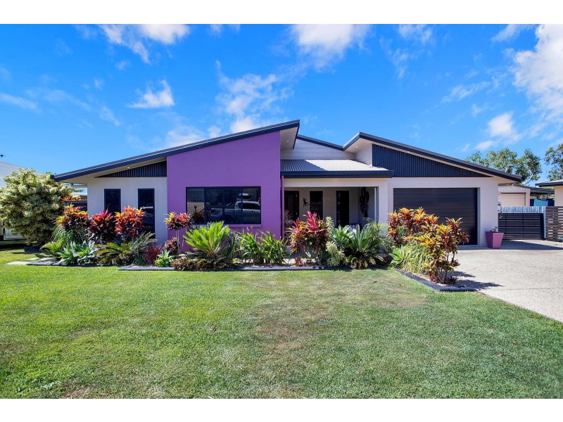 18 Brooksfield Drive, Sarina Beach QLD 4737