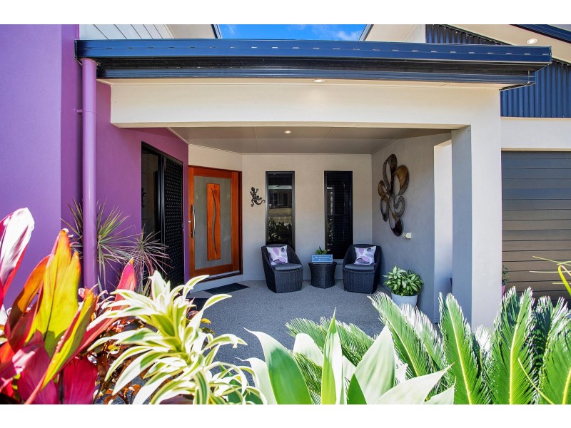 18 Brooksfield Drive, Sarina Beach QLD 4737