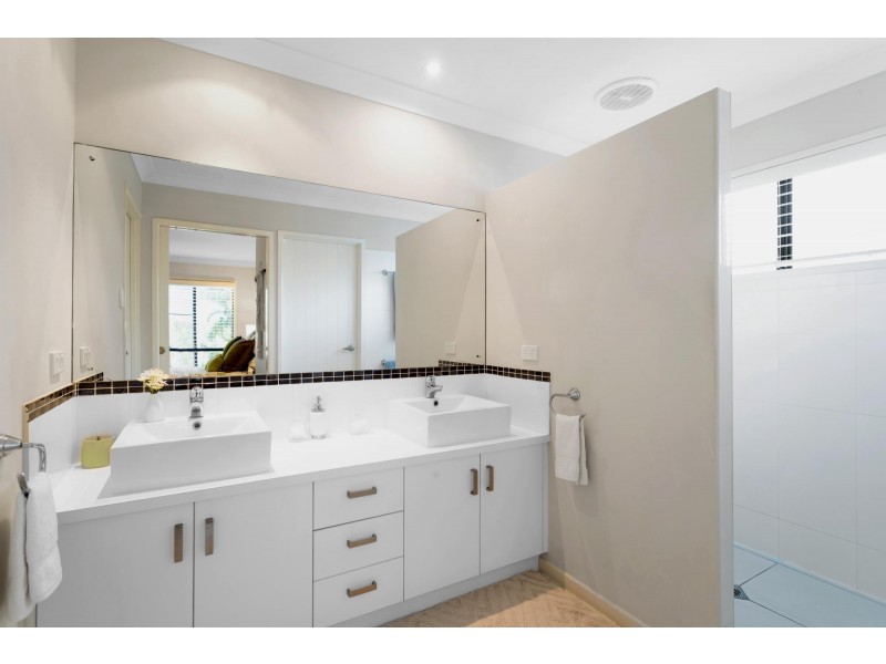 18 Brooksfield Drive, Sarina Beach QLD 4737