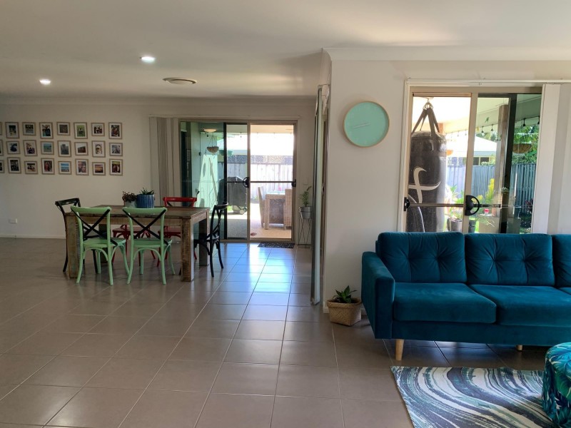 34 Duranbah Circuit, Blacks Beach QLD 4740