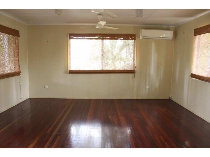 11 McCool Street, Moranbah QLD 4744