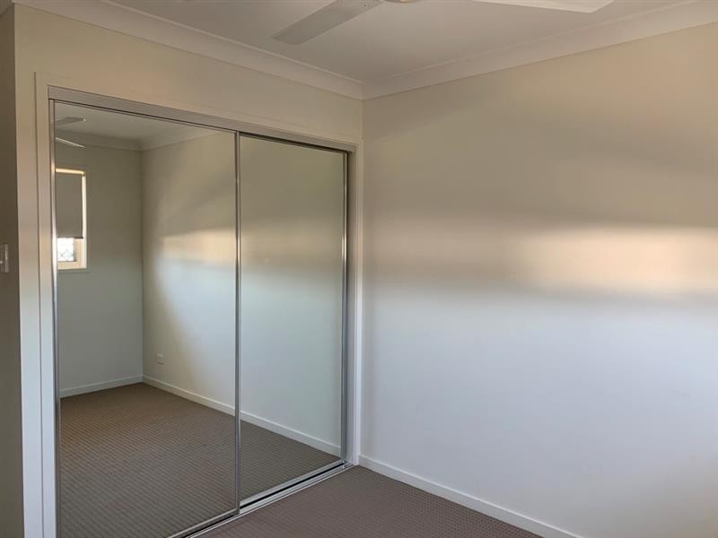 1/10 Somerset Dve, Andergrove QLD 4740